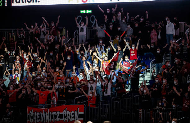 兼具人文关 兼具人文关