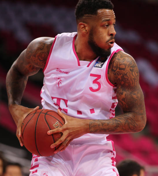 个球迷关心 个球迷关心