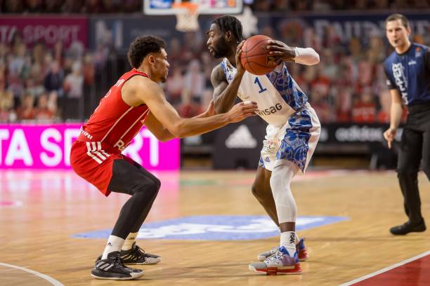 也是青年人 也是青年人